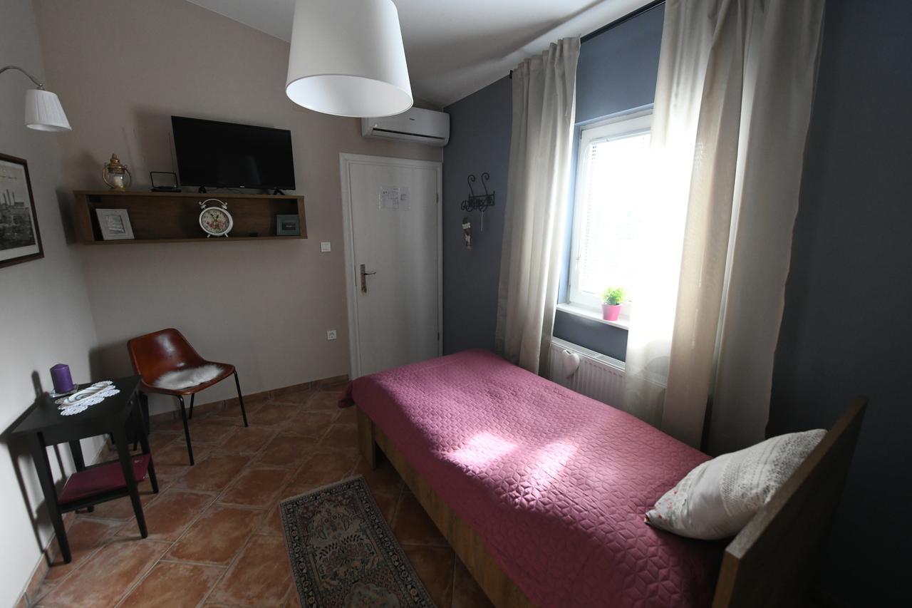Klet Cinkus Bed & Breakfast Hrvatski Leskovac Ngoại thất bức ảnh